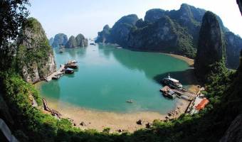 Cat Ba Cliffs and Rock-climbing Enthusiasts