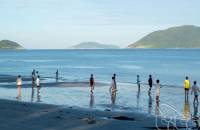 Con Dao Welcomes more Tourists as People Flood to Island Paradise