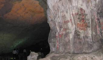 Experts Offer Suggestions to Remove Scripts on Halong Bay Caves