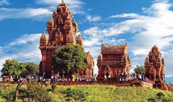 Exploring Cham Culture at Po Klong Garai Tower